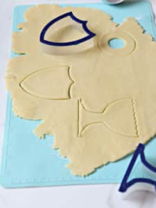 Not running out to a party tonight? Have fun creating Chanukah Sugar Cookies.