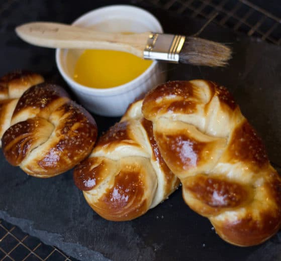 Which Challah Do You Love the Most? It May Be Rochie’s Pretzel Challah. Rebbetzin Rochie Pinson teaches you how to make pretzel challah!