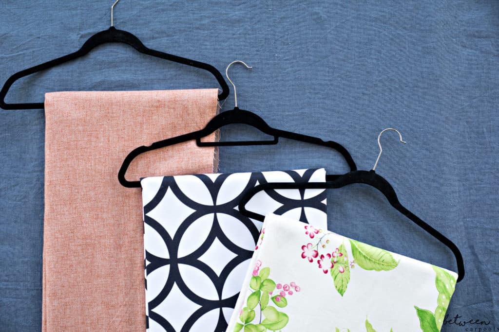 he Simple Trick for Getting Beautiful New Tablecloths on a Budget. Don’t like to cover your Shabbos tablecloth with a plastic? That can mean lots of tablecloths over a three-day yomtov!