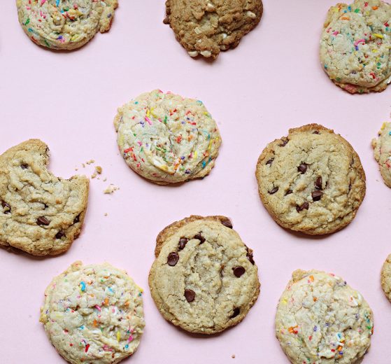 Giant Chocolate Chip Cookies