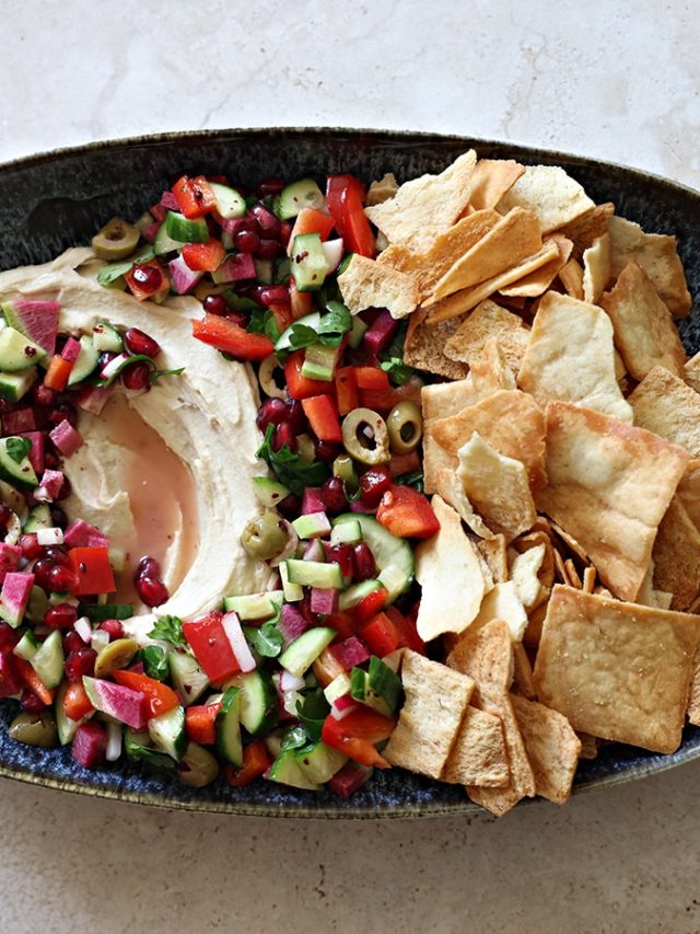 Israeli Salad with Pomegranate and Olives