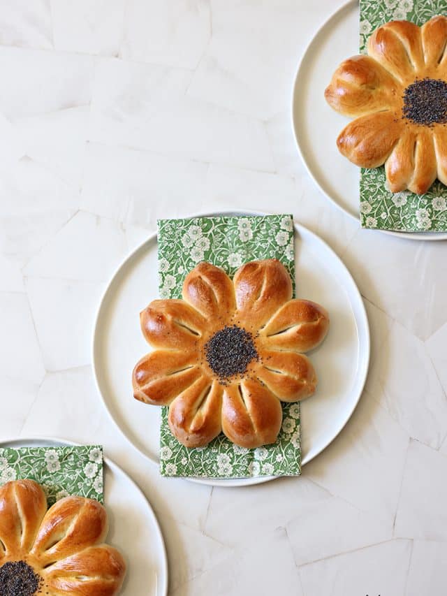 Flower Challah